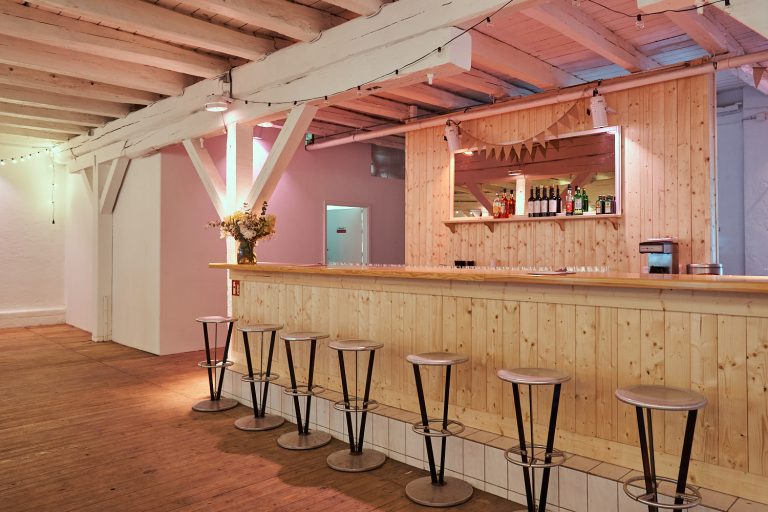 GUT_HAIDEHOF Bar